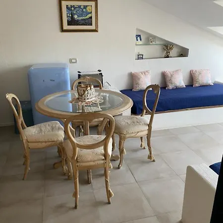 Apartamento Nel Fabbricato Denominato Il Castello *