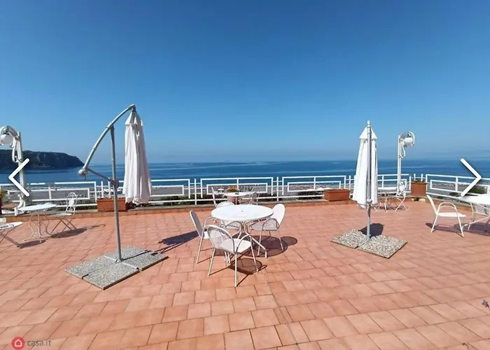 Nel Fabbricato Denominato Il Castello 普拉亚·阿马勒